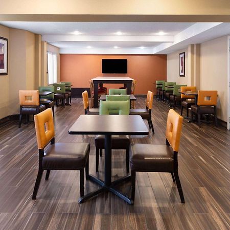 Baymont By Wyndham Newark At University Of Delaware Exterior photo