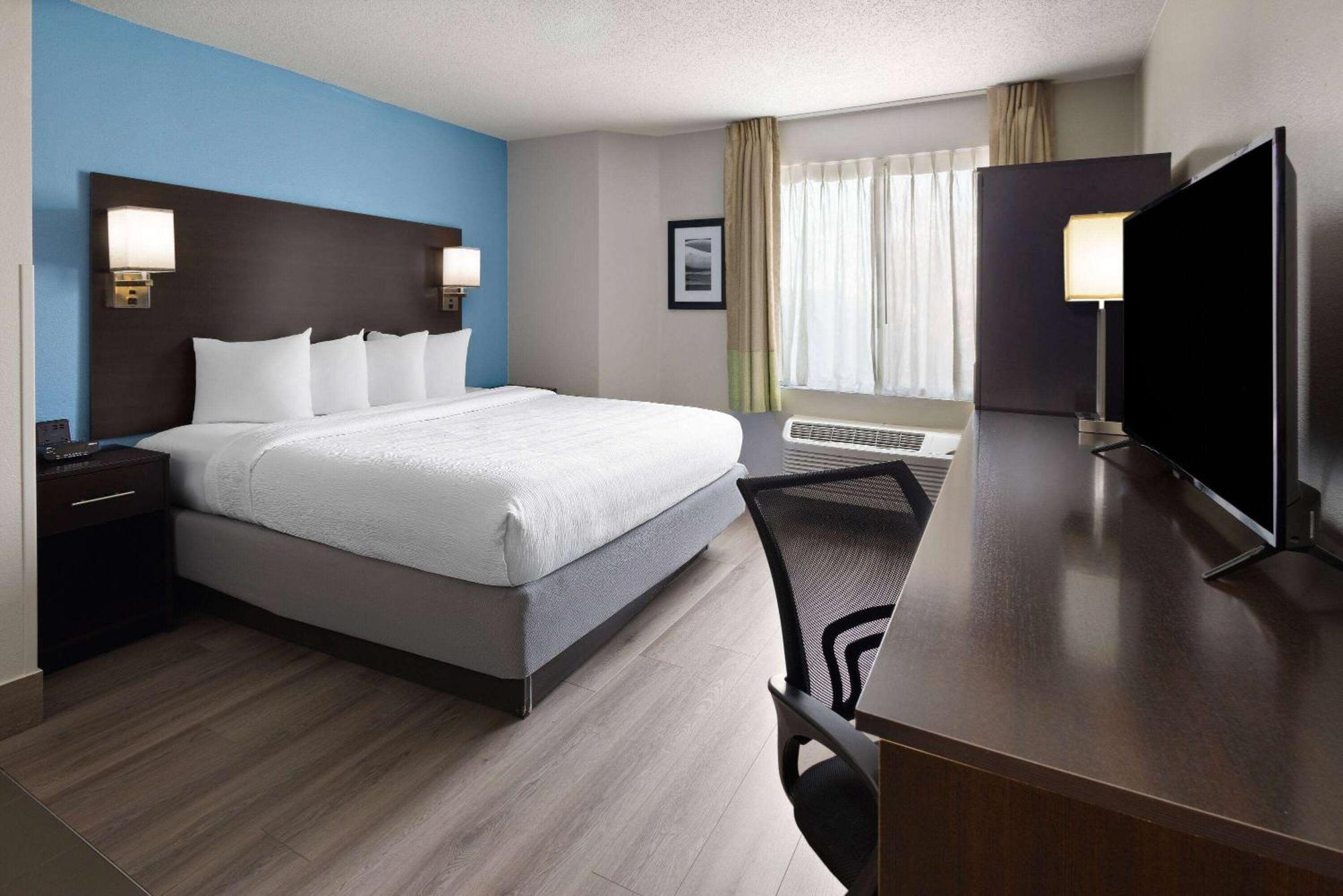 Baymont By Wyndham Newark At University Of Delaware Exterior photo